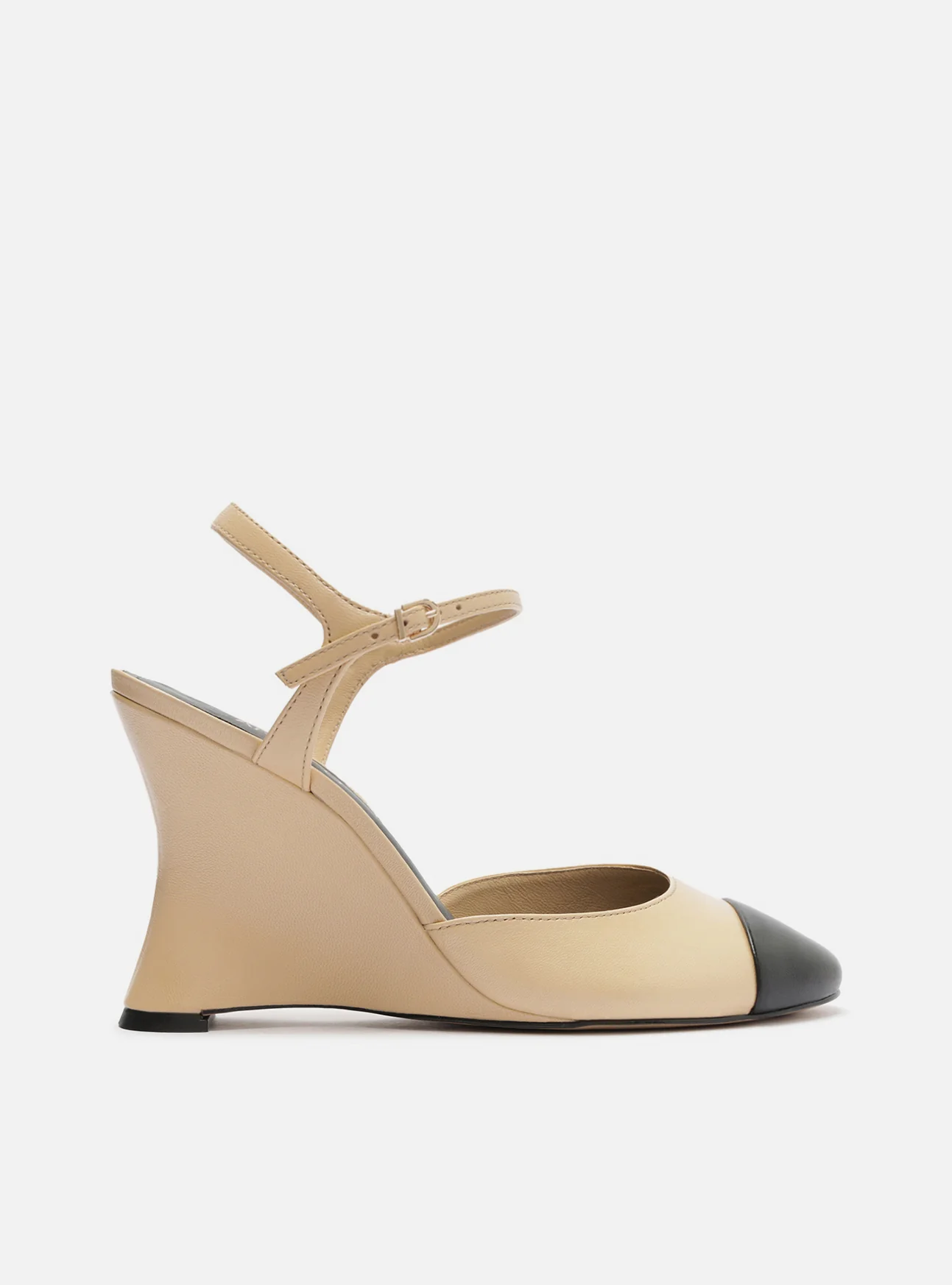HEELS ON SALE